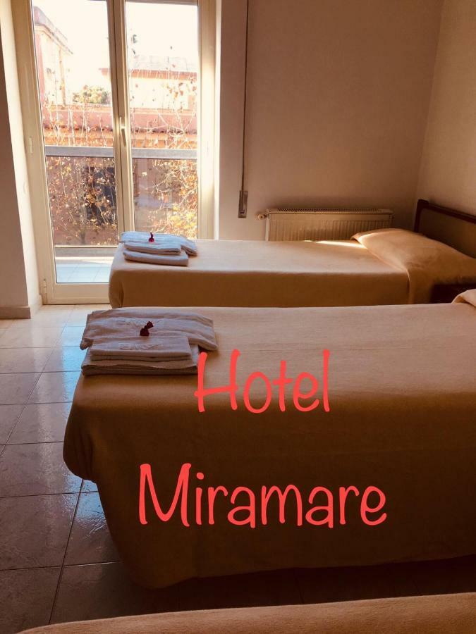 B&B Miramare サンタ・マリネッラ エクステリア 写真